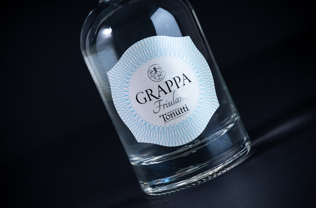 Stampa Etichetta Liquori Grappa Tonutti Dettaglio